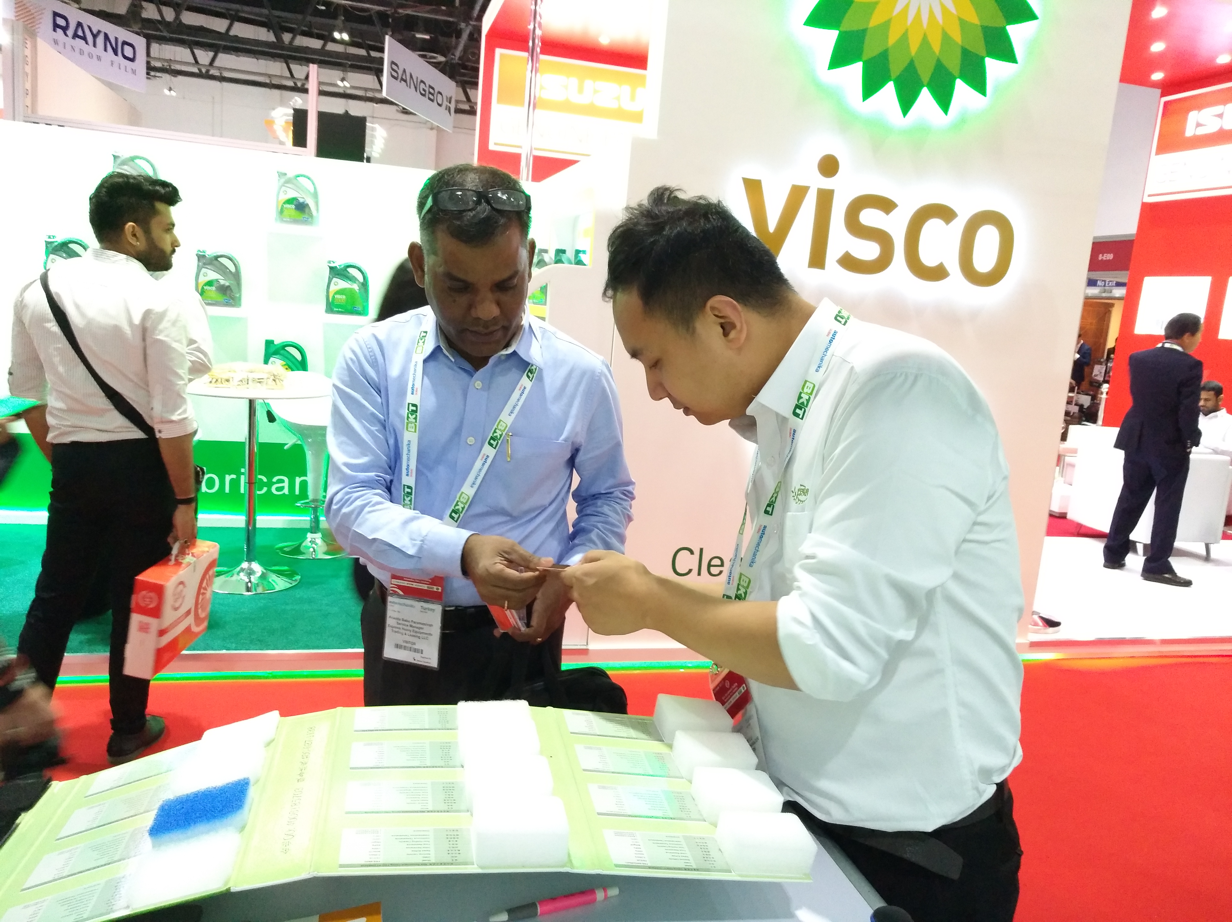 快递重型设备贸易