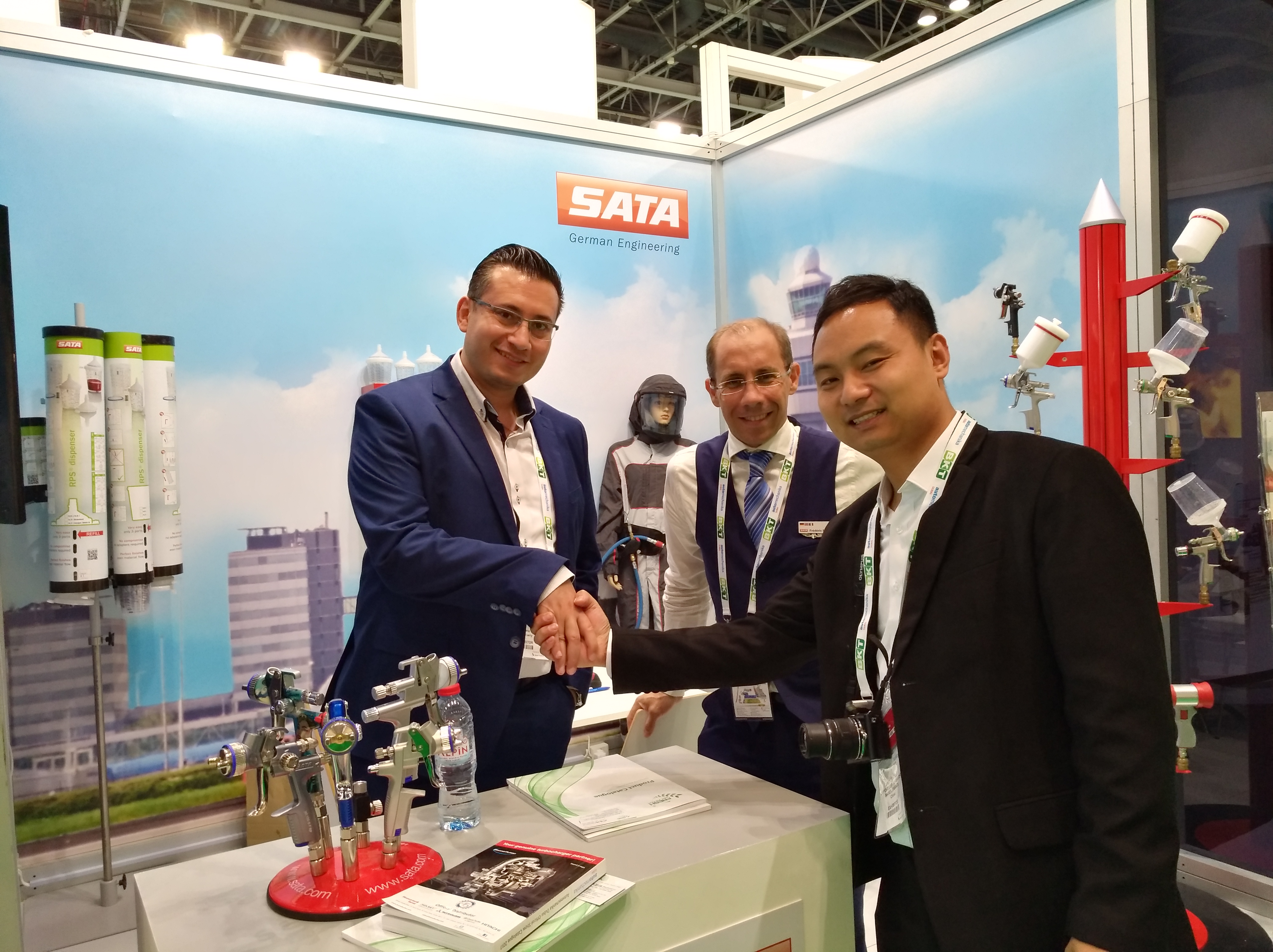 SATA, 赛达纳贸易